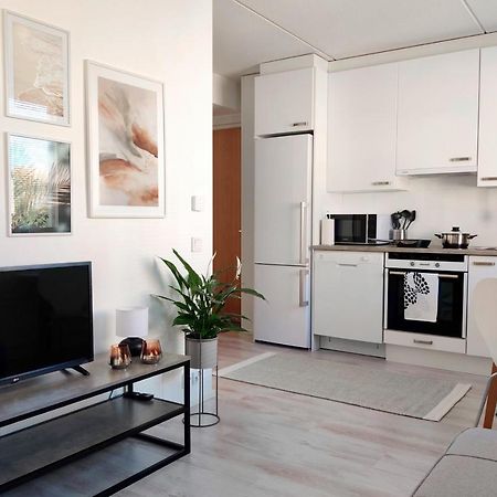 Beautiful Studio In The Heart Of Lahtis Exteriör bild